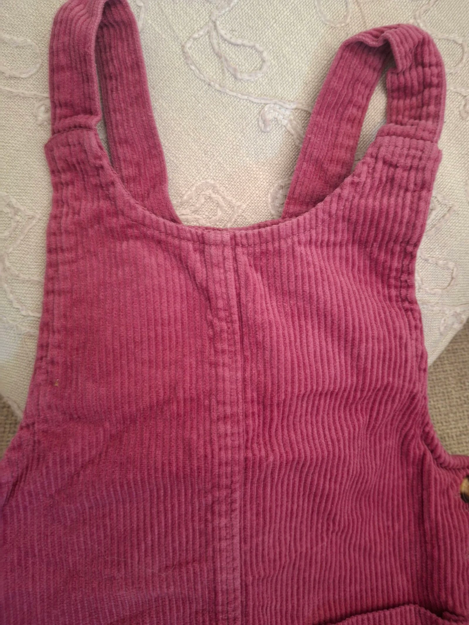 Raspberry pink ribbed velvet overall dress size 6 years kiabi – photo 4